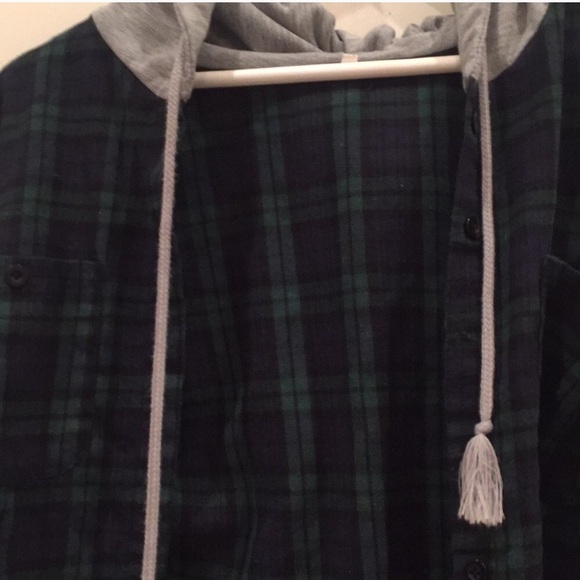 urban outfitters flannel - Picture 2 of 2